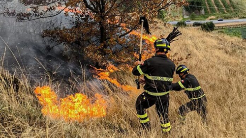 Dichiarazione dello stato di massima pericolosità per incendi boschivi.